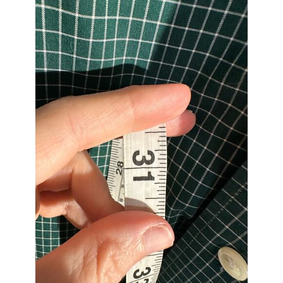 LL Bean Shirt Mens Large Green Plaid Button Wrinkle Free Ultrasoft Windowpane - Picture 4 of 5